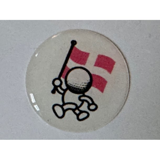 Man with DK Flag ball marker